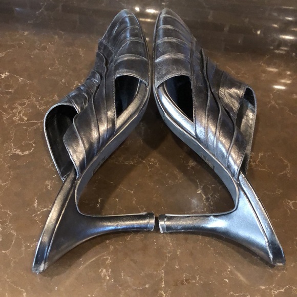 Moda Spana womens leather peep toe sandals with‎ heels size 8.5 - Picture 9 of 9